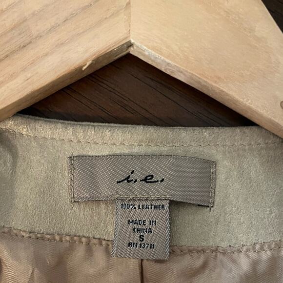 i.e. Gold Metallic 100% leather moto disco jacket - Picture 8 of 8